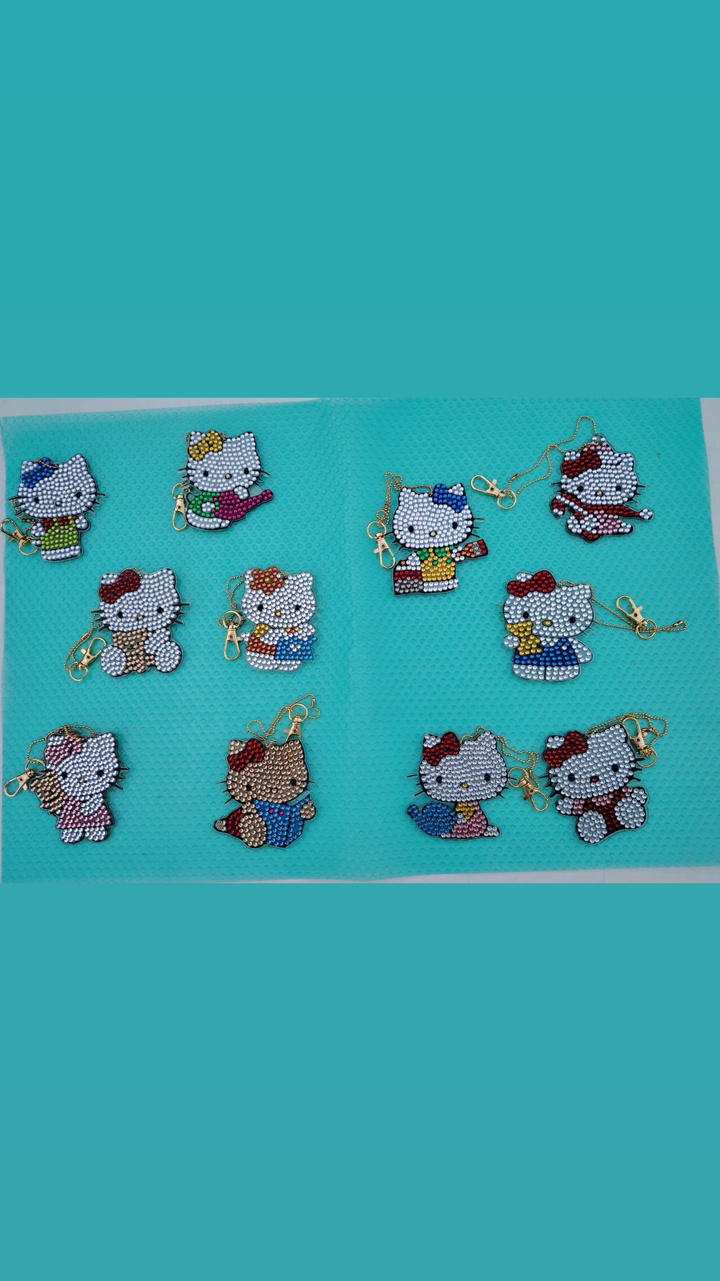 PORTE CLÉS HELLO KITTY