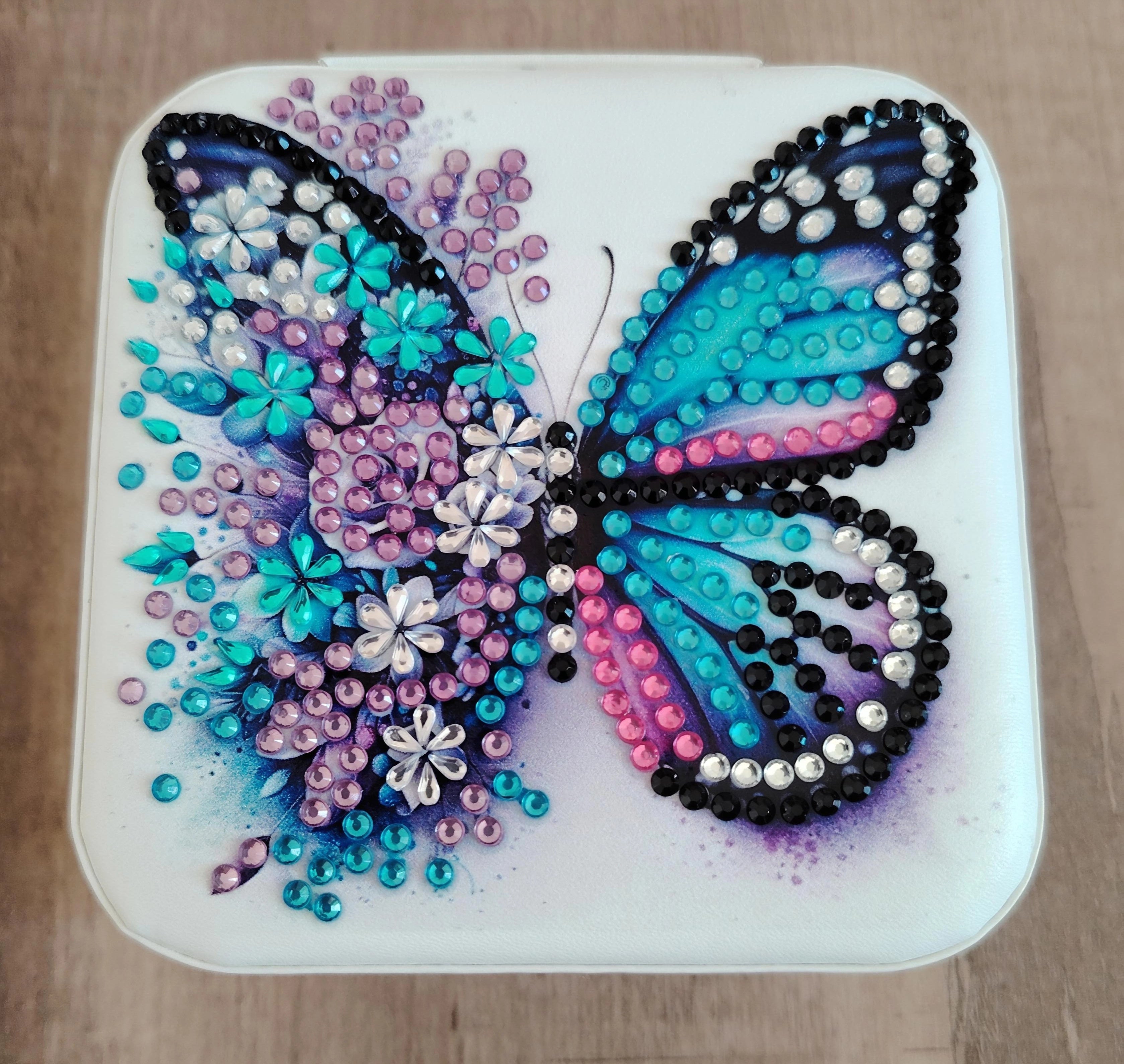 PETITE BOÎTE À BIJOUX