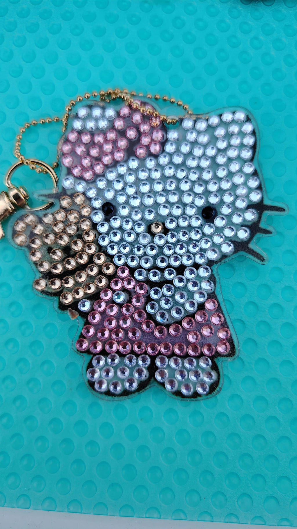 PORTE CLÉS HELLO KITTY